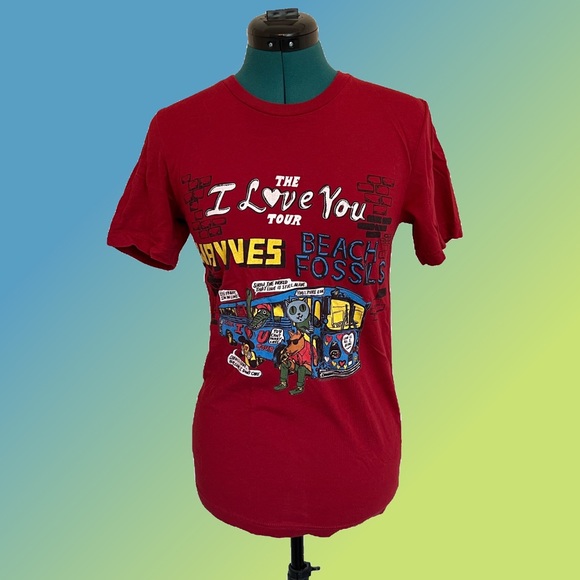 Bella Canvas Tops - 🌺HOST PICK🌺 Wavves/Beach Fossils band/concert tshirt